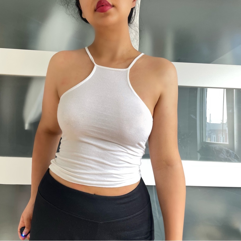 Brandy Melville crop top